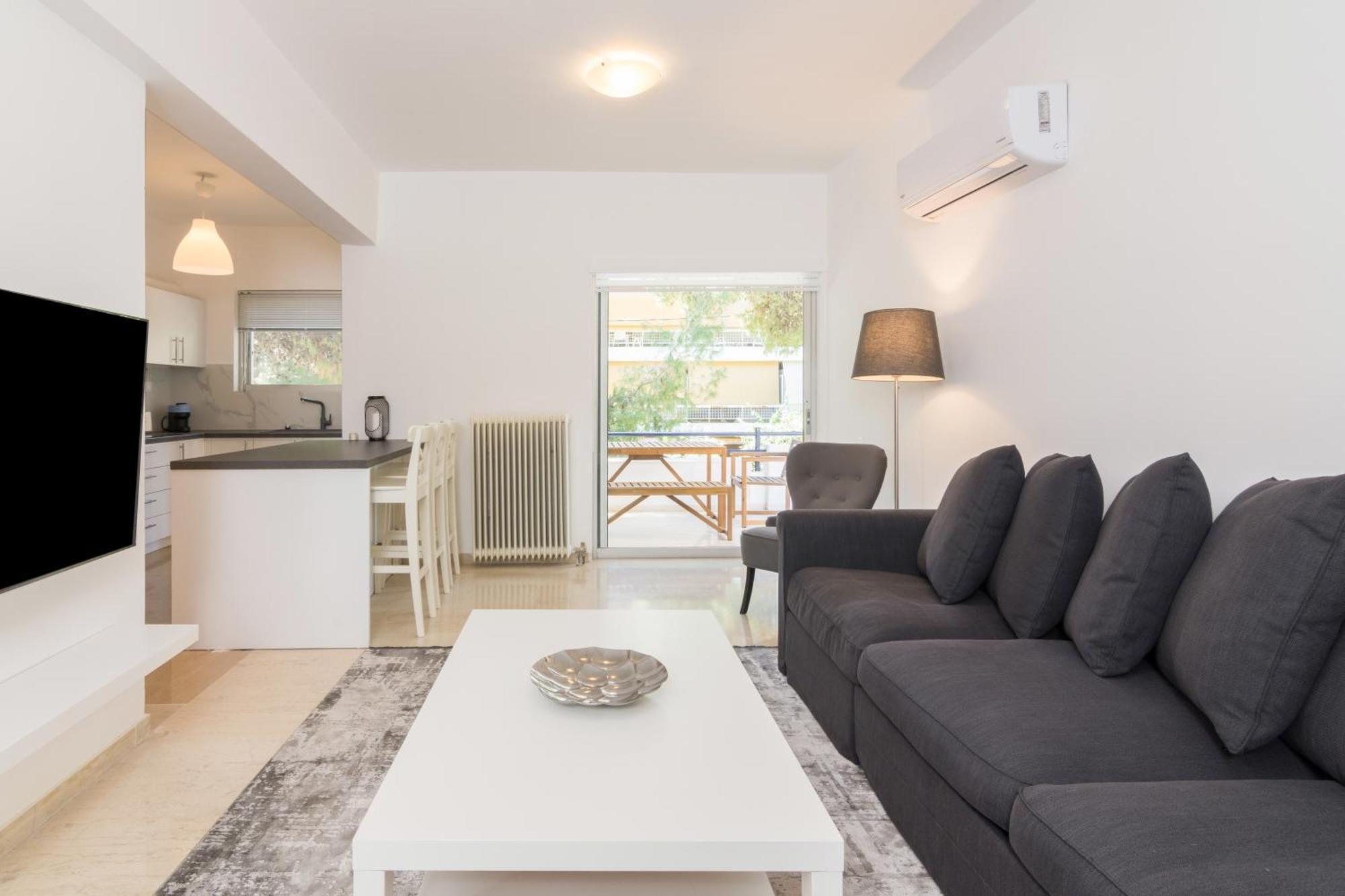 Great Two Bedrooms Apartment In Varkiza Vári Exterior foto